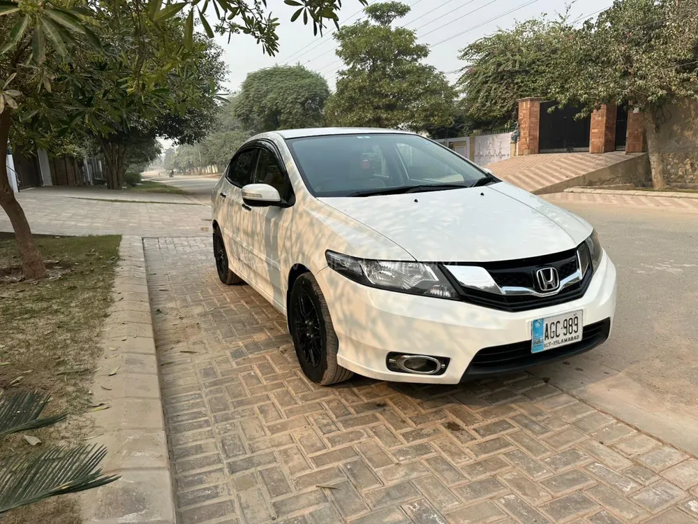 Honda City 2019 for Sale in Faisalabad Image-1