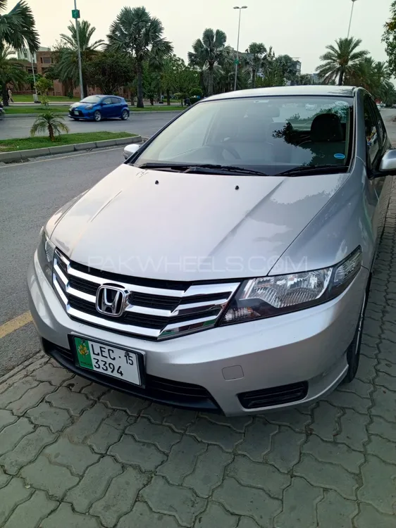 Honda City 2015 for Sale in Lahore Image-1