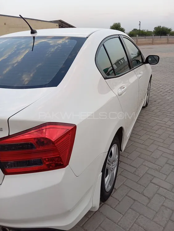 Honda City 2016 for Sale in Peshawar Image-1