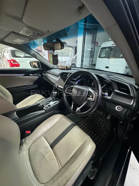 Honda Civic 2016 for Sale in Shorkot Image-1