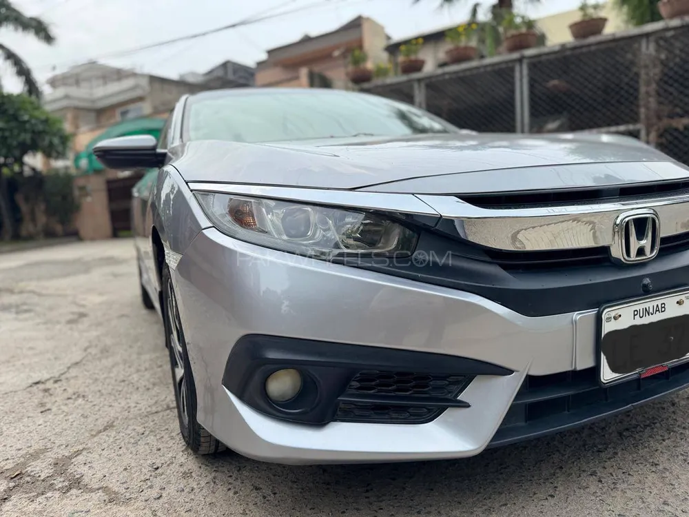Honda Civic 2018 for Sale in Lahore Image-1