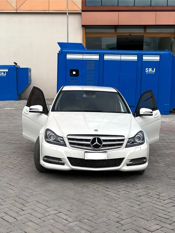 Mercedes Benz C Class 2012 for Sale in Islamabad Image-1