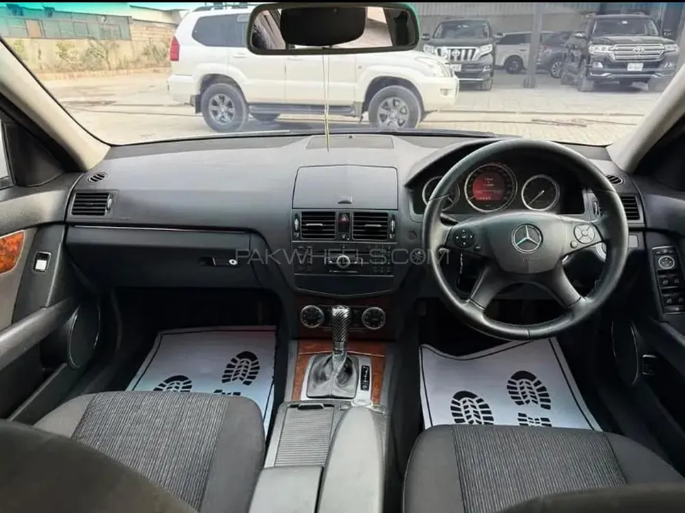 Mercedes Benz C Class 2007 for Sale in Peshawar Image-1
