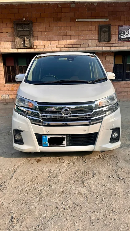 Nissan Dayz 2022 for Sale in Peshawar Image-1