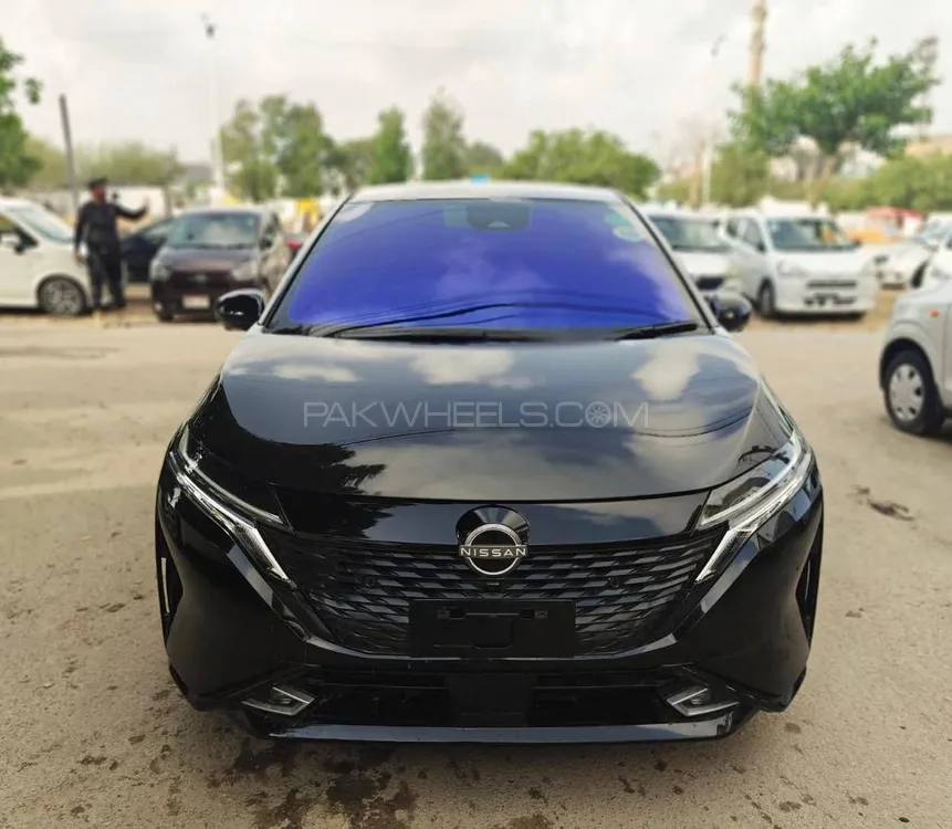 Nissan Note 2021 for Sale in Karachi Image-1