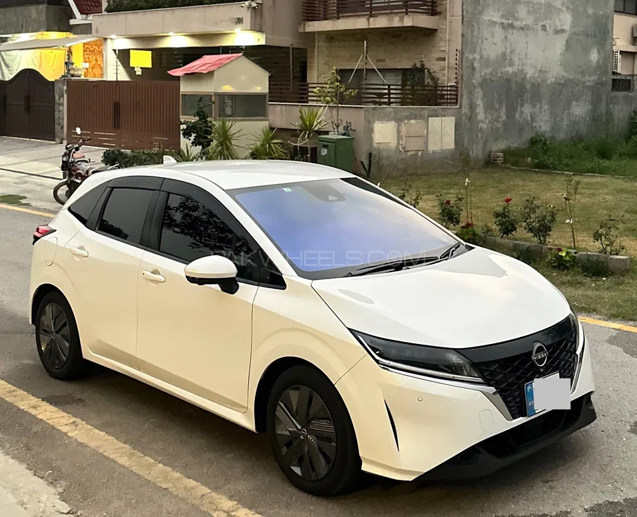Nissan Note 2021 for Sale in Islamabad Image-1