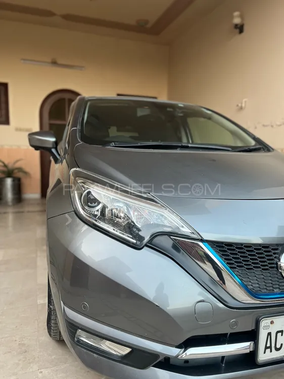 Nissan Note 2017 for Sale in Faisalabad Image-1