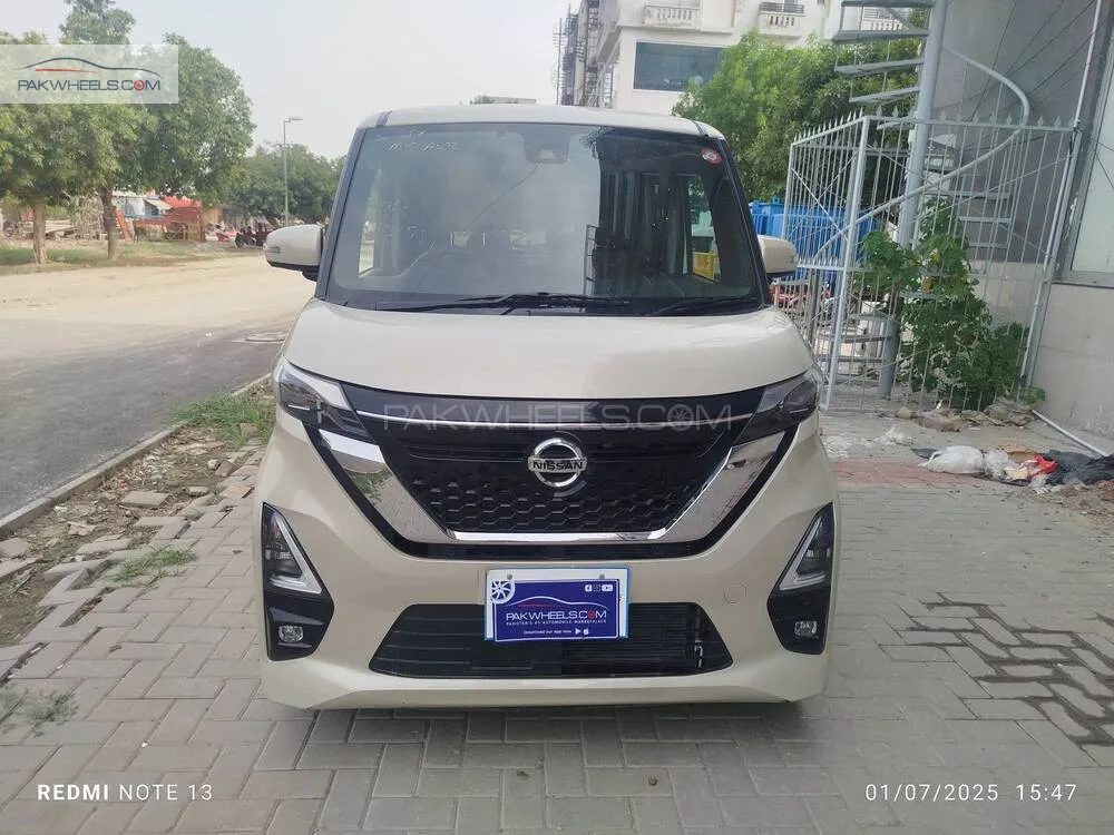 نسان روکس 2022 for Sale in لاہور Image-1