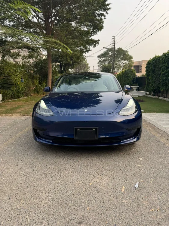 Tesla Model 3 2021 for Sale in Lahore Image-1
