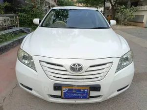 Toyota Camry Up-Spec Automatic 2.4 2008 for Sale