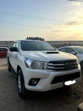 Toyota Hilux E 2016 for Sale