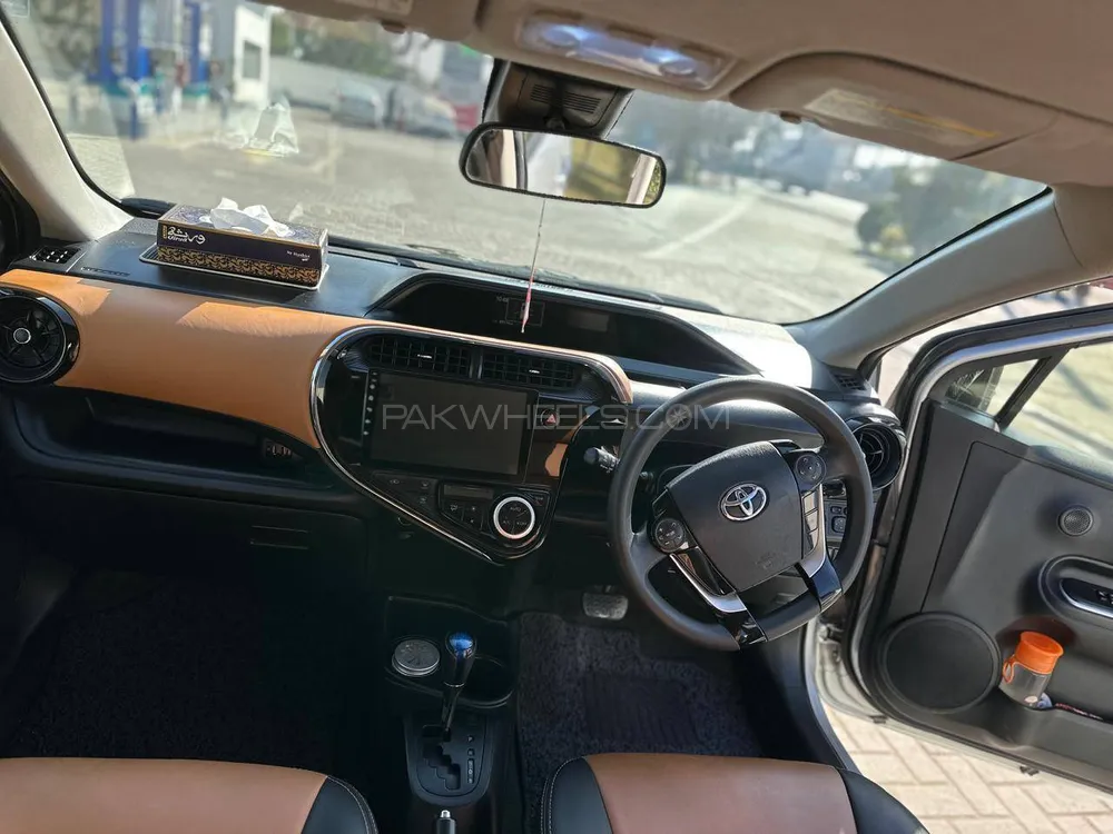 Toyota Aqua 2017 for Sale in Gujranwala Image-1