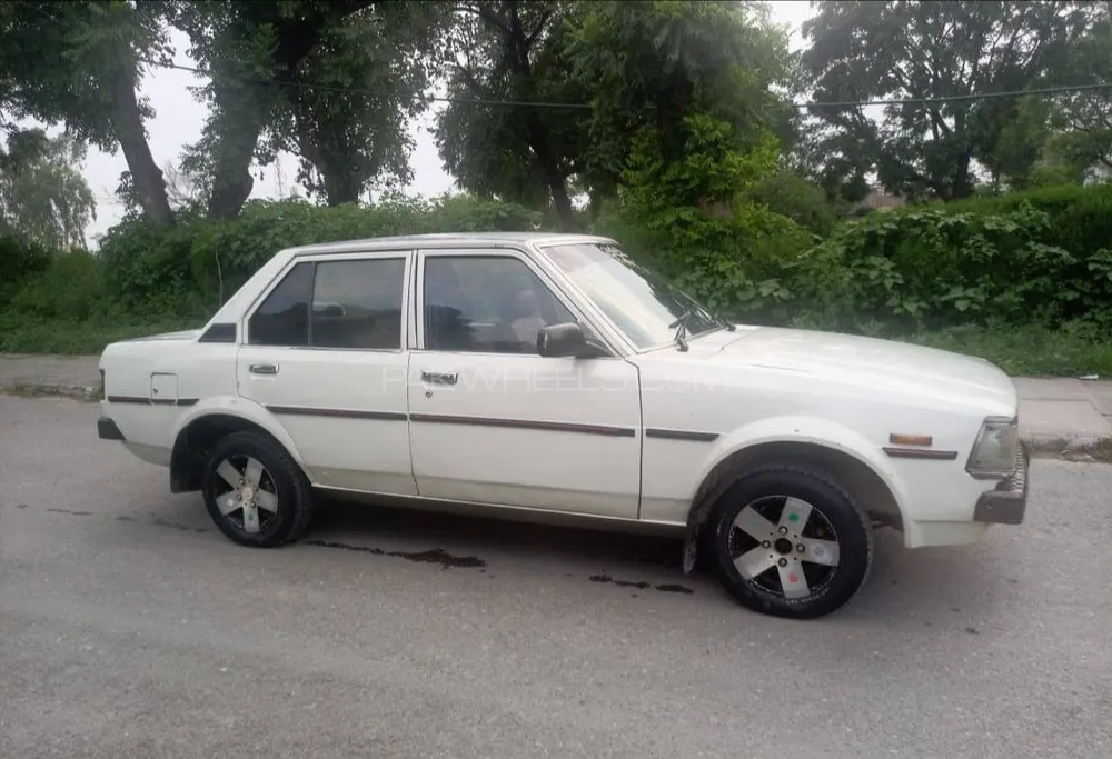 Toyota Corolla 1982 for Sale in Haripur Image-1