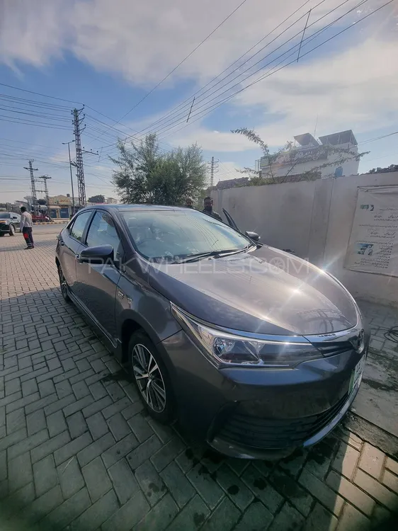 Toyota Corolla 2018 for Sale in Lahore Image-1