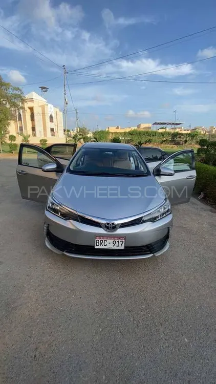 Toyota Corolla 2019 for Sale in Karachi Image-1