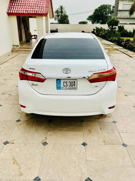 Toyota Corolla 2014 for Sale in Islamabad Image-1