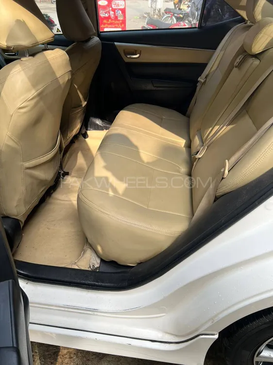 Toyota Corolla 2018 for Sale in Lahore Toyota Corolla 2018 for Sale in Lahore Image-7
