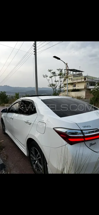 Toyota Corolla 2018 for Sale in Islamabad Image-1