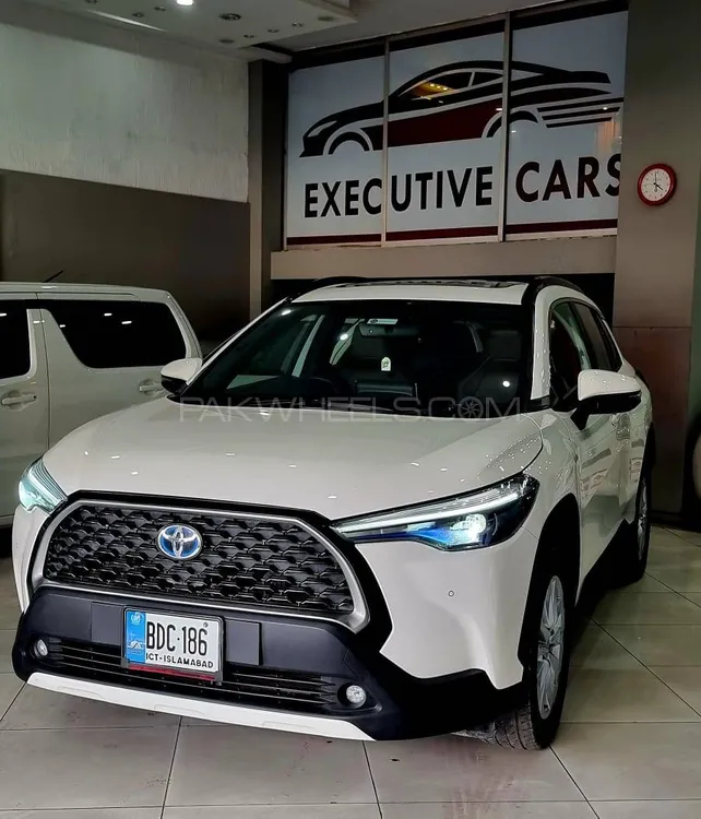 Toyota Corolla Cross 2024 for Sale in Peshawar Image-1