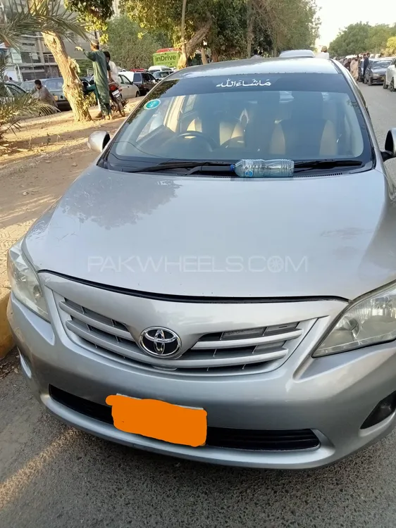 Toyota Corolla 2013 for Sale in Karachi Image-1