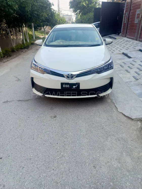 Toyota Corolla 2019 for Sale in Peshawar Image-1