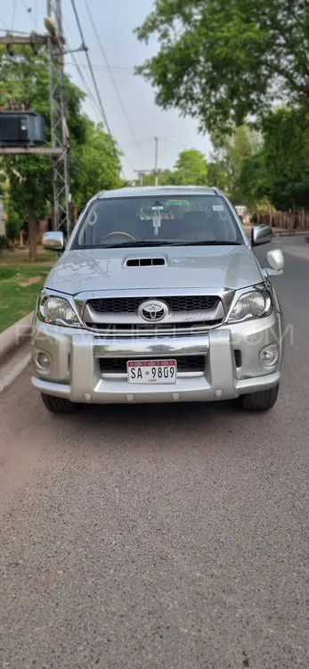 ٹویوٹا ہائیلکس 2010 for Sale in ملتان Image-1