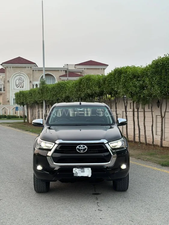 Toyota Hilux 2022 for Sale in Lahore Image-1