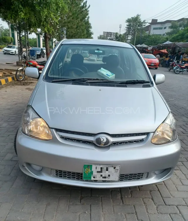 ٹویوٹا پلاٹز 2004 for Sale in اسلام آباد Image-1