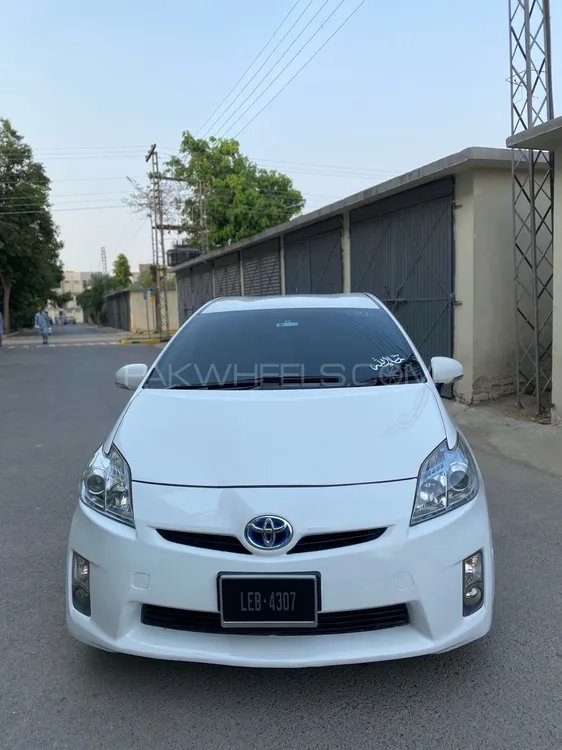 ٹویوٹا پریوس 2011 for Sale in پشاور Image-1