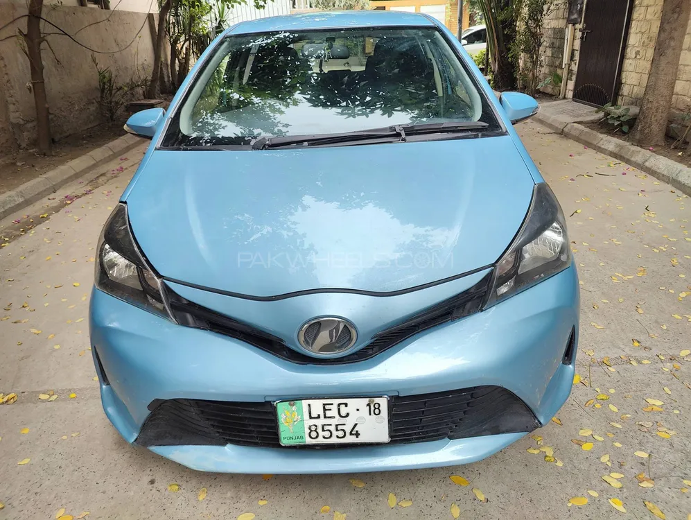 Toyota Vitz 2014 for Sale in Islamabad Image-1