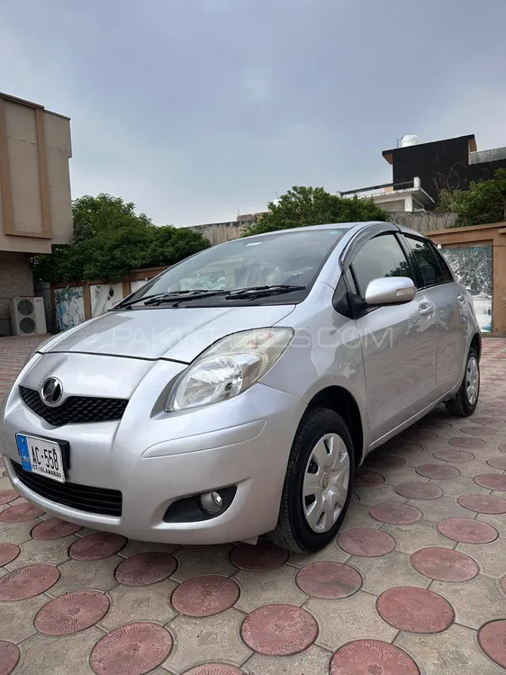 Toyota Vitz 2010 for Sale in Rawalpindi Image-1