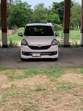 Toyota Pixis Epoch X 2013