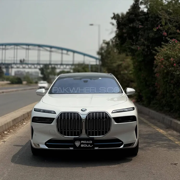 BMW 7 Series 2022 for Sale in Lahore Image-1