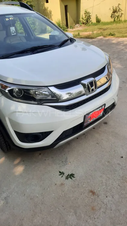 Honda BR-V 2017 for Sale in Islamabad Image-1