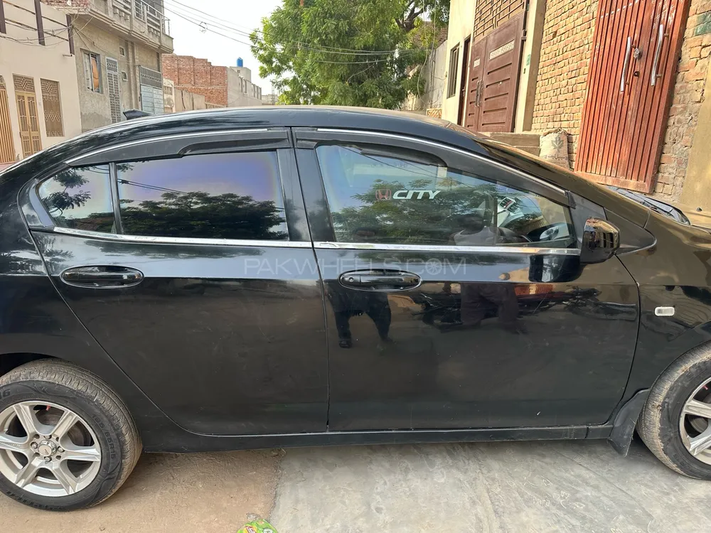 Honda City 2010 for Sale in Mian Channu Image-1
