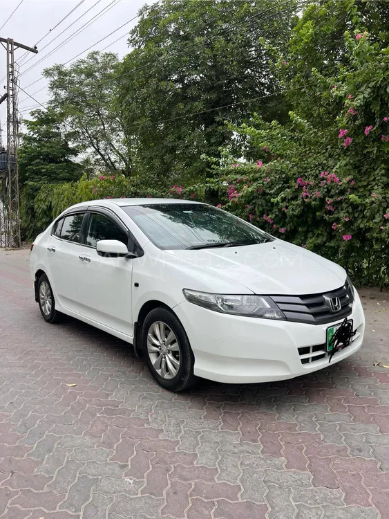 Honda City 2013 for Sale in Lahore Image-1