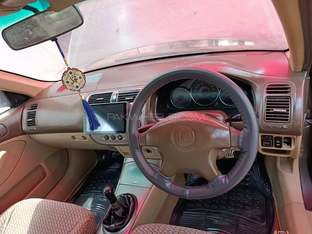 Honda Civic 2004 for Sale in Sahiwal Image-1