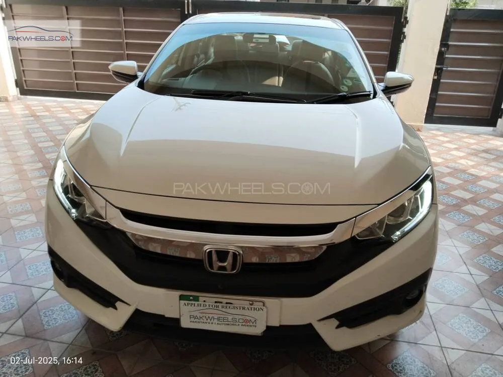 ہونڈا سوک 2018 for Sale in لاہور Image-1