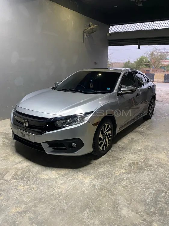 Honda Civic 2018 for Sale in Karachi Image-1