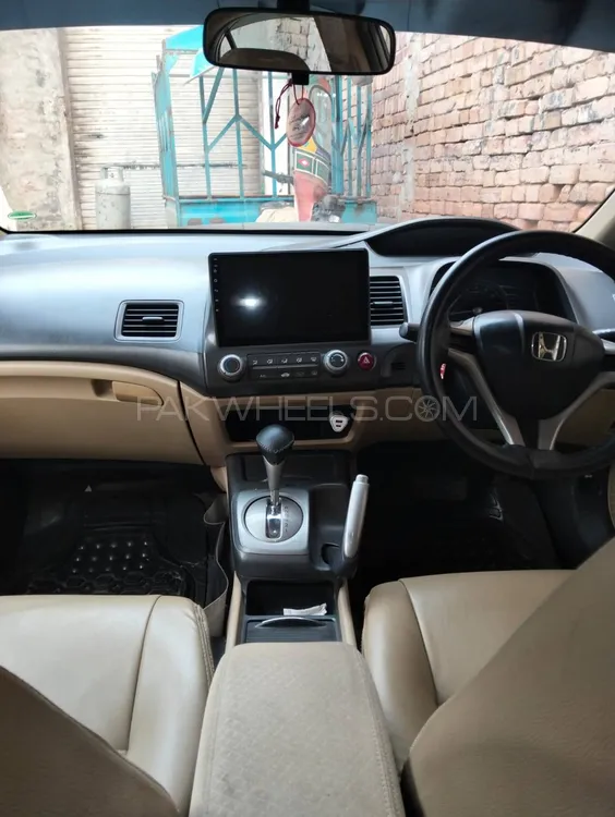 Honda Civic 2011 for Sale in Faisalabad Image-1