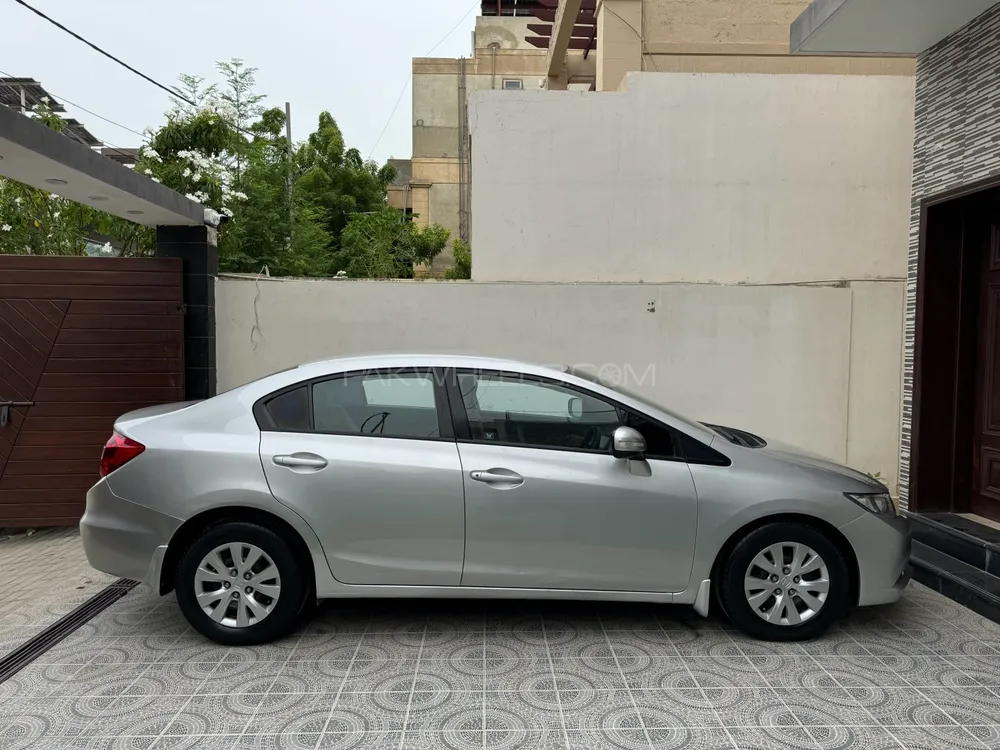Honda Civic 2015 for Sale in Karachi Image-1