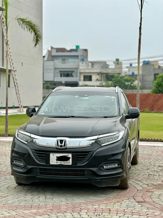 Honda Vezel 2023 for Sale in Lahore Image-1