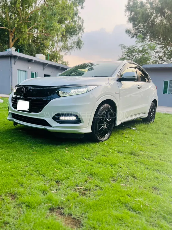 Honda Vezel 2019 for Sale in Sialkot Image-1