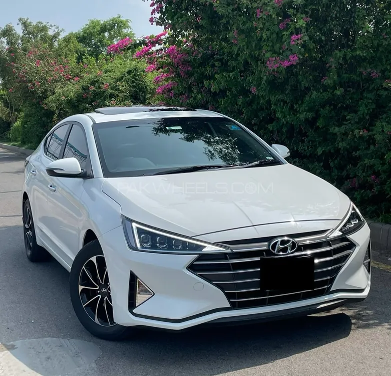 Hyundai Elantra 2022 for Sale in Lahore Image-1