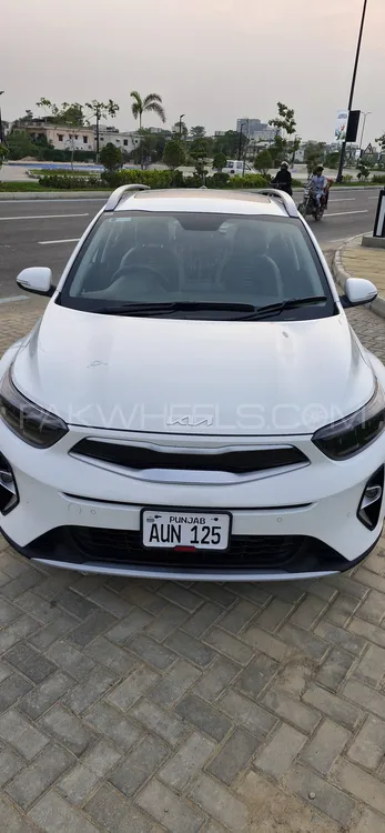 KIA Stonic 2025 for Sale in Lahore Image-1