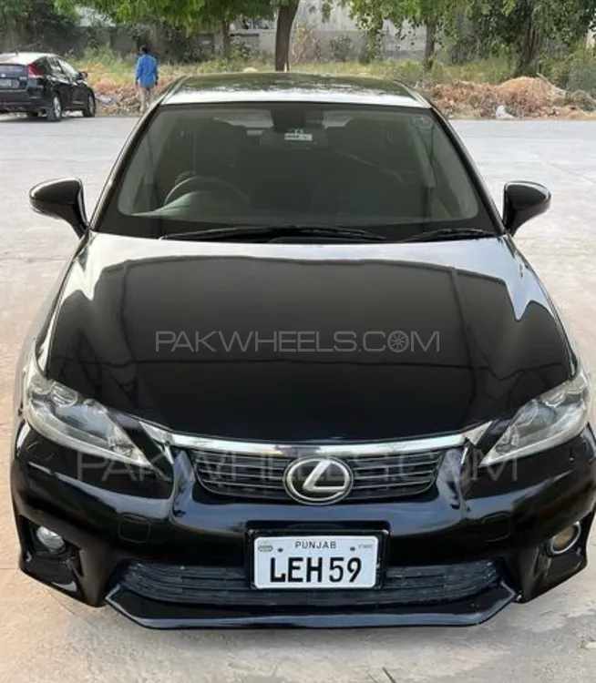 Lexus CT200h 2011 for Sale in Lahore Image-1