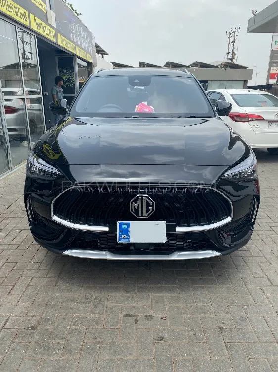 MG HS 2025 for Sale in Multan Image-1