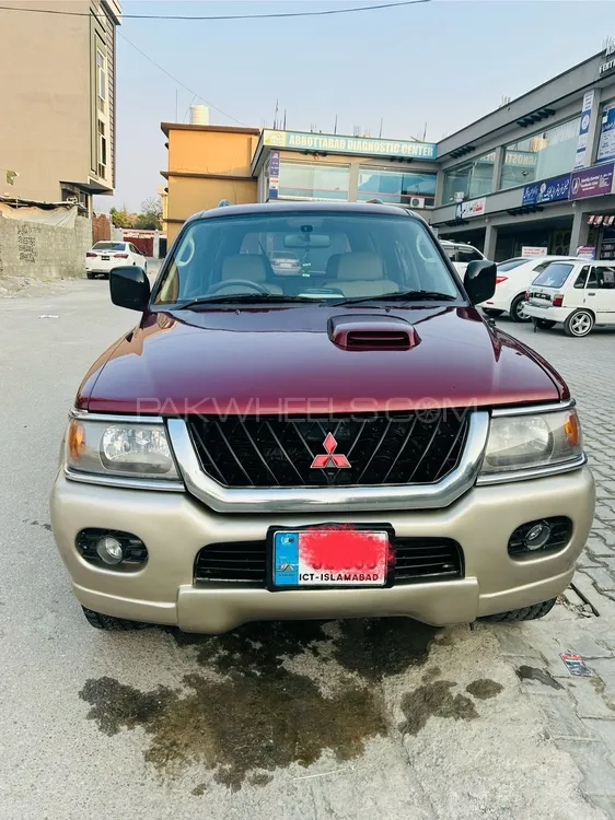 Mitsubishi Challenger 2002 for Sale in Islamabad Image-1