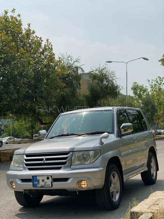 Mitsubishi Pajero 2003 for Sale in Islamabad Image-1