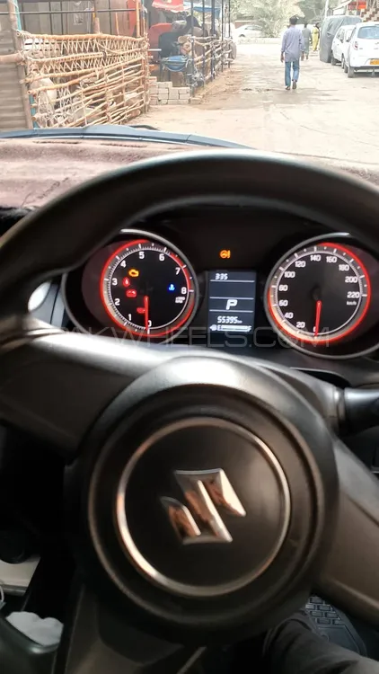 Suzuki Swift 2022 for Sale in Karachi Image-1